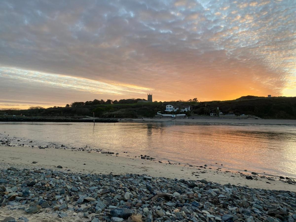 Bodriggy Barn Holiday Cottage Near St Ives 海尔 外观 照片